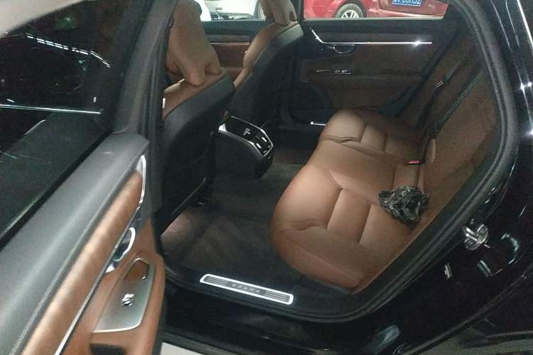 Used Volvo S90 2025 B5 Zhiyuan Luxury Edition Interior 4