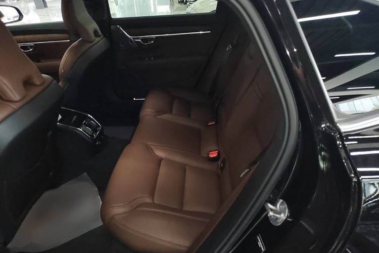 Used Volvo S90 2025 B5 Zhiya Luxury Edition Interior 4