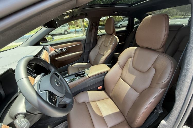 Used Volvo S90 2025 B5 Zhiyuan Luxury Edition Interior 4