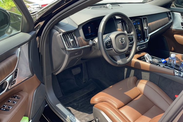 Used Volvo S90 2025 B5 Zhiya Luxury Edition Interior 4