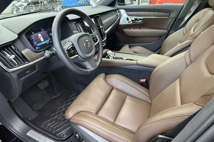 Used Volvo S90 2025 B5 Zhiya Luxury Edition Interior 5