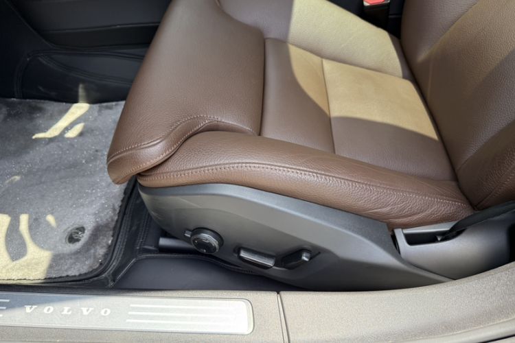 Used Volvo S90 2025 B5 Zhiyuan Luxury Edition Interior 5