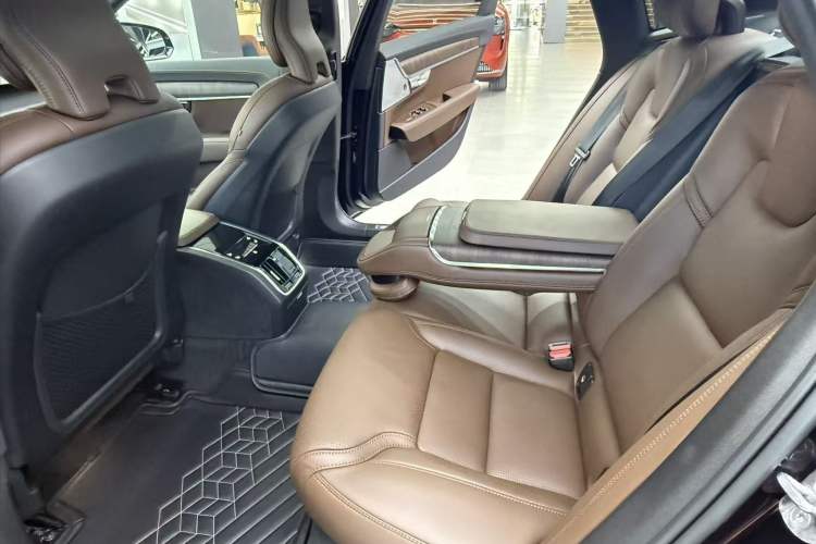 Used Volvo S90 2025 B5 Zhiya Luxury Edition Interior 6