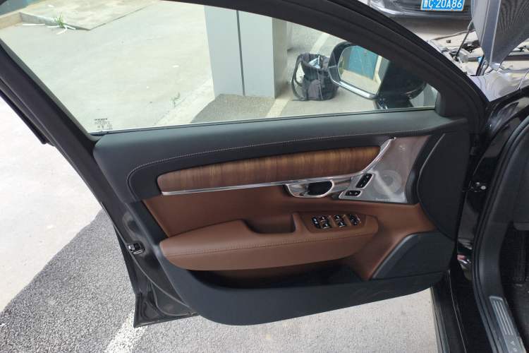 Used Volvo S90 2025 B5 Zhiya Luxury Edition Interior 7
