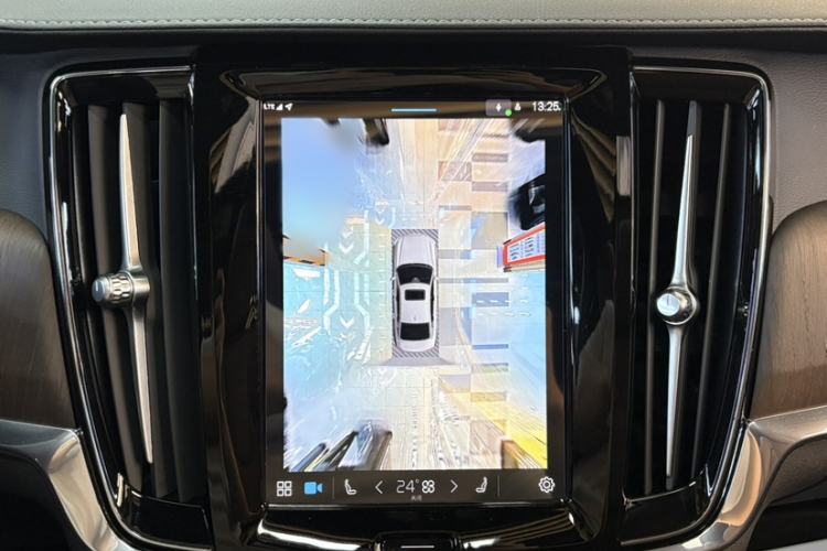 Used Volvo S90 2025 B5 Zhiya Luxury Edition Interior 8