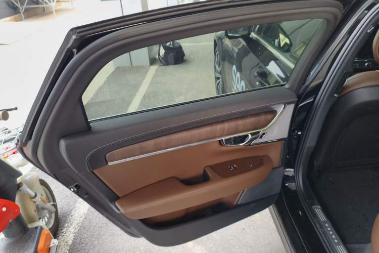 Used Volvo S90 2025 B5 Zhiya Luxury Edition Interior 8