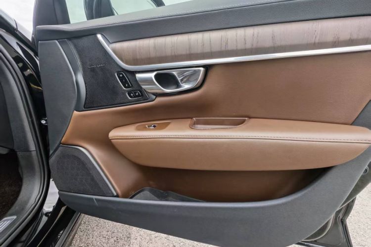 Used Volvo S90 2025 B5 Zhiyuan Luxury Edition Interior 9