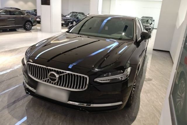 Used Volvo S90 2025 B5 Zhiyi Luxury Edition