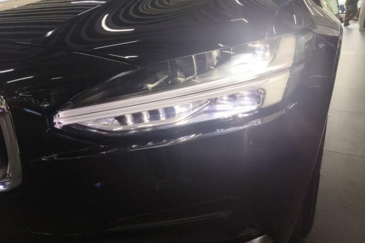 Used Volvo S90 2025 B5 Zhiyi Luxury Edition Left Front Headlight