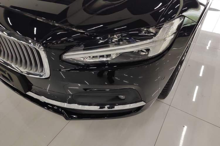 Used Volvo S90 2025 B5 Zhiya Luxury Edition Left Front Headlight