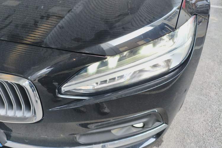 Used Volvo S90 2025 B5 Zhiya Luxury Edition Left Front Headlight