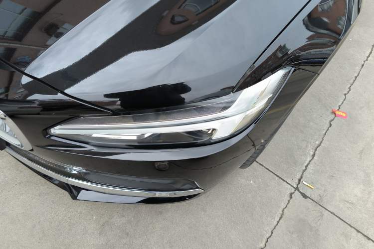 Used Volvo S90 2025 B5 Zhiyuan Luxury Edition Left Front Headlight