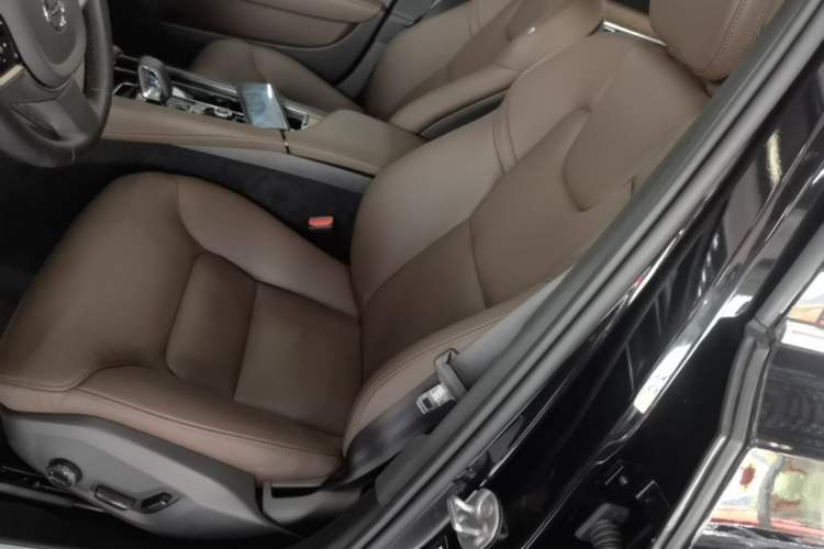 Used Volvo S90 2025 B5 Zhiyi Luxury Edition Left Front Seat