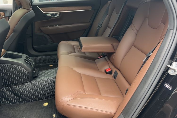 Used Volvo S90 2025 B5 Zhiyi Luxury Edition Left Rear Seat