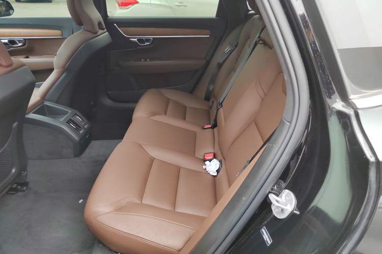 Used Volvo S90 2025 B5 Zhiyi Luxury Edition Left Rear Seat