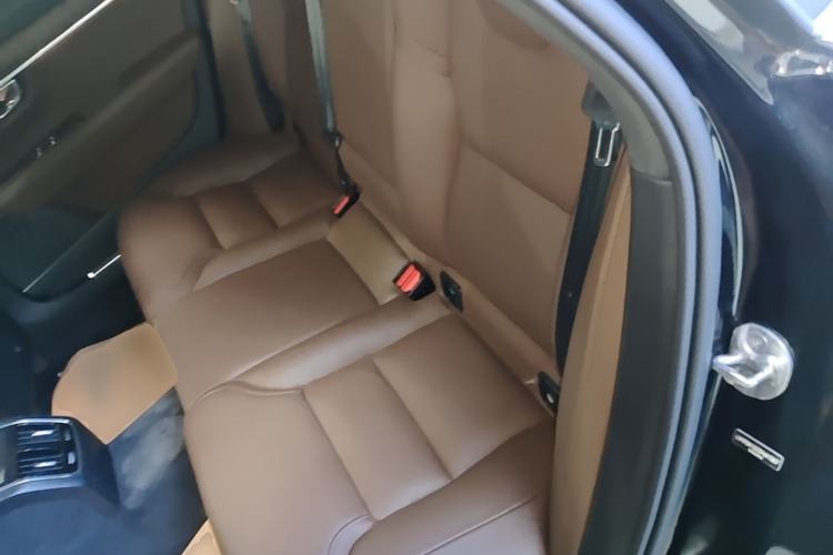 Used Volvo S90 2025 B5 Zhiyuan Luxury Edition Left Rear Seat
