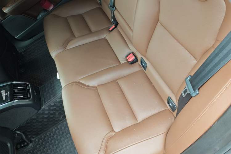 Used Volvo S90 2025 B5 Zhiyuan Luxury Edition Left Rear Seat