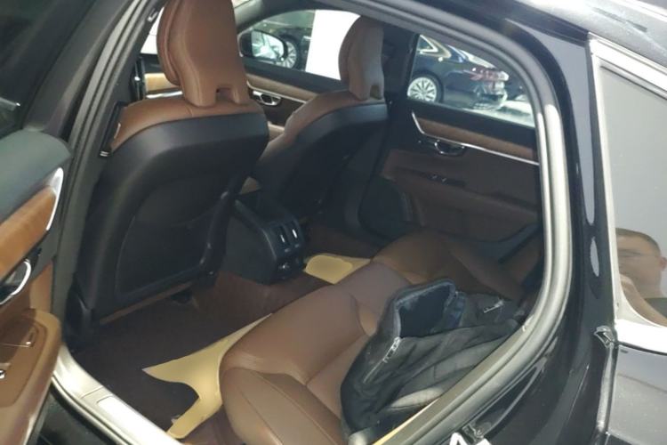Used Volvo S90 2025 B5 Zhiyi Luxury Edition Left Rear Seat