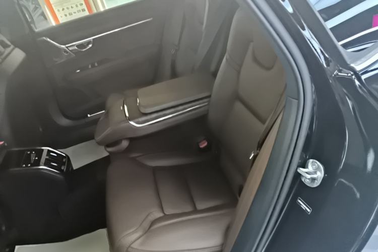 Used Volvo S90 2025 B5 Zhiya Luxury Edition Left Rear Seat