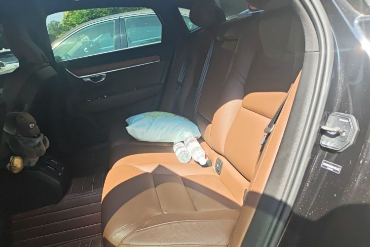 Used Volvo S90 2025 B5 Zhiyi Luxury Edition Left Rear Seat