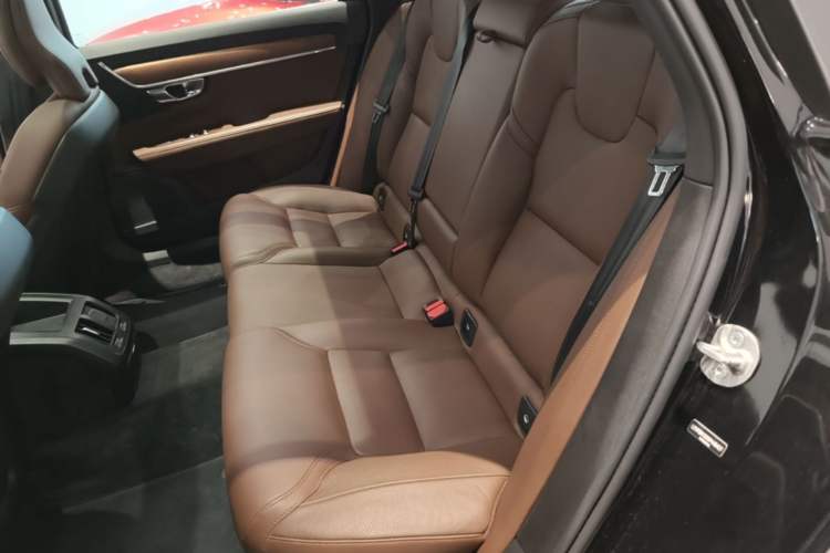 Used Volvo S90 2025 B5 Zhiyi Luxury Edition Left Rear Seat