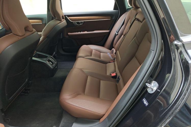 Used Volvo S90 2025 B5 Zhiyi Luxury Edition Left Rear Seat