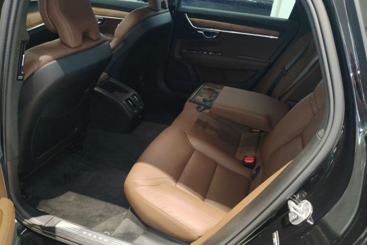 Used Volvo S90 2025 B5 Zhiyi Luxury Edition Left Rear Seat