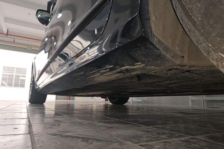 Used Volvo S90 2025 B5 Zhiyi Luxury Edition Left Side Sill