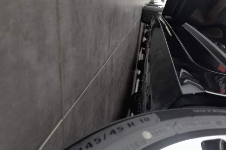 Used Volvo S90 2025 B5 Zhiyi Luxury Edition Left Side Sill