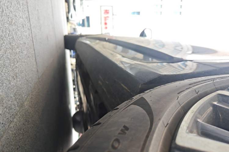 Used Volvo S90 2025 B5 Zhiya Luxury Edition Left Side Sill