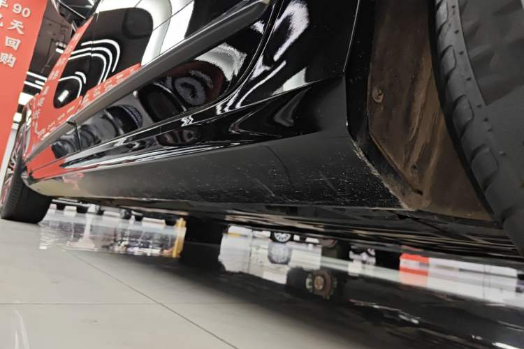 Used Volvo S90 2025 B5 Zhiyi Luxury Edition Left Side Sill