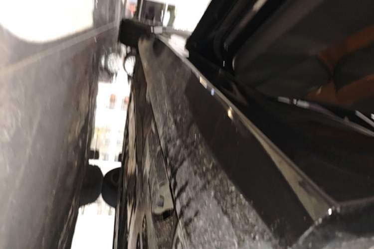 Used Volvo S90 2025 B5 Zhiyi Luxury Edition Left Side Sill