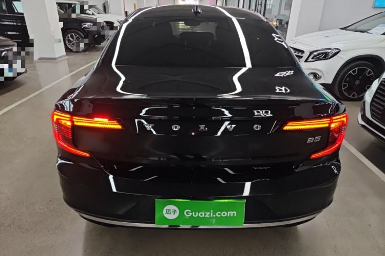 Used Volvo S90 2025 B5 Zhiyuan Luxury Edition Rear