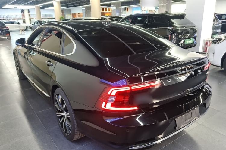Used Volvo S90 2025 B5 Zhiyuan Luxury Edition Rear Left 45 Deg