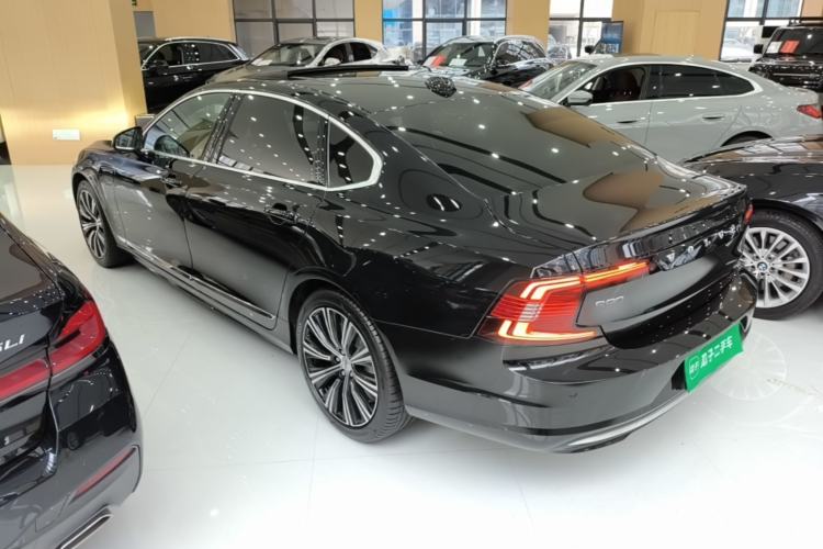 Used Volvo S90 2025 B5 Zhiyuan Luxury Edition Rear Left 45 Deg