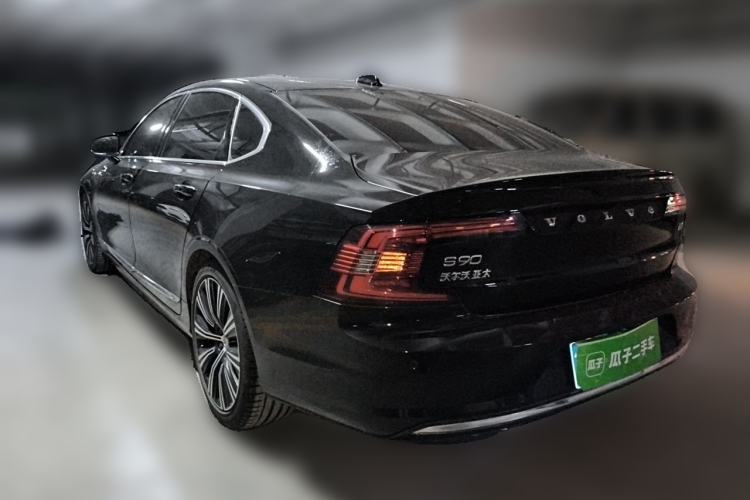 Used Volvo S90 2025 B5 Zhiyuan Luxury Edition Rear Left 45 Deg