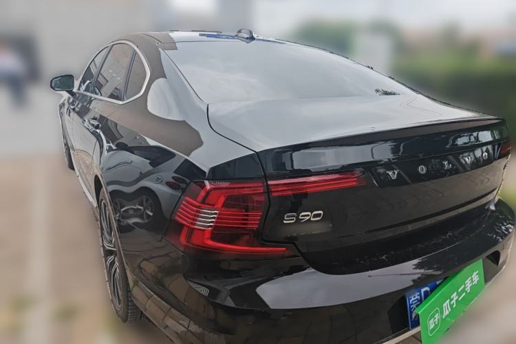 Used Volvo S90 2025 B5 Zhiya Luxury Edition Rear Left 45 Deg