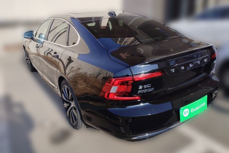 Used Volvo S90 2025 B5 Zhiya Luxury Edition Rear Left 45 Deg