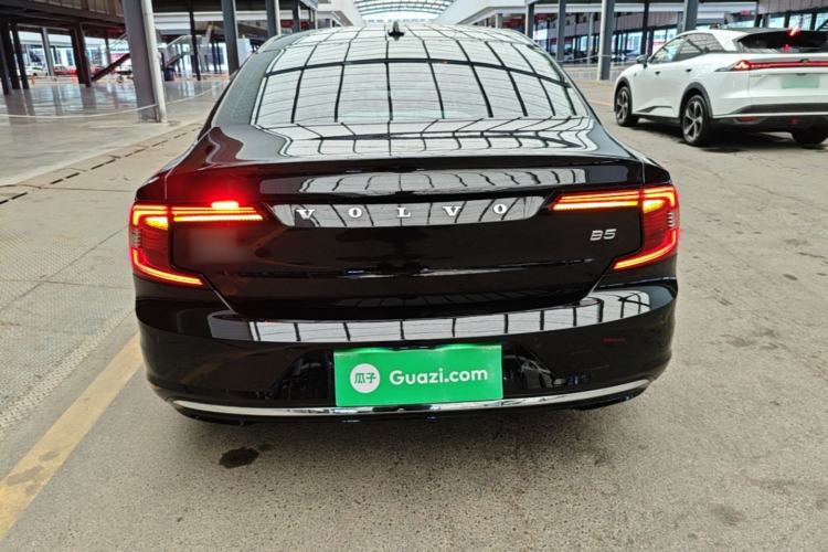 Used Volvo S90 2025 B5 Zhiyi Luxury Edition Rear