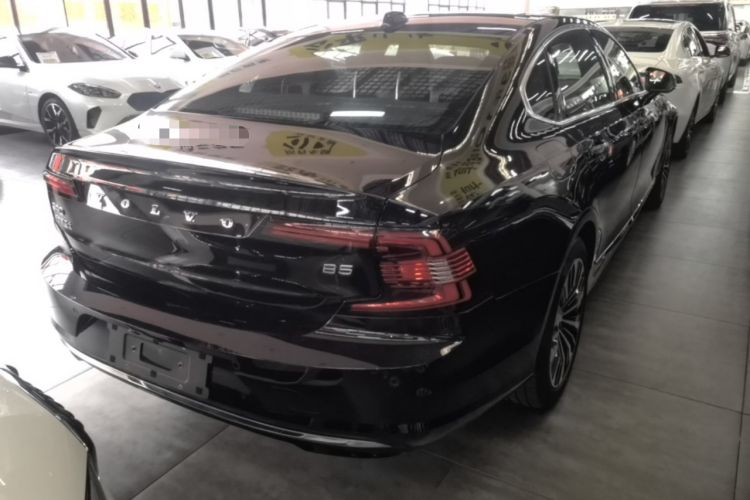 Used Volvo S90 2025 B5 Zhiyi Luxury Edition Rear Right 45 Deg