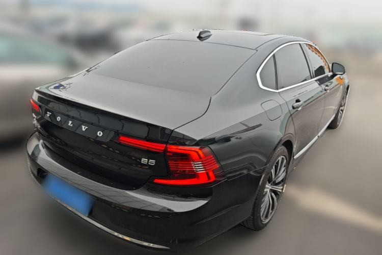 Used Volvo S90 2025 B5 Zhiyuan Luxury Edition Rear Right 45 Deg