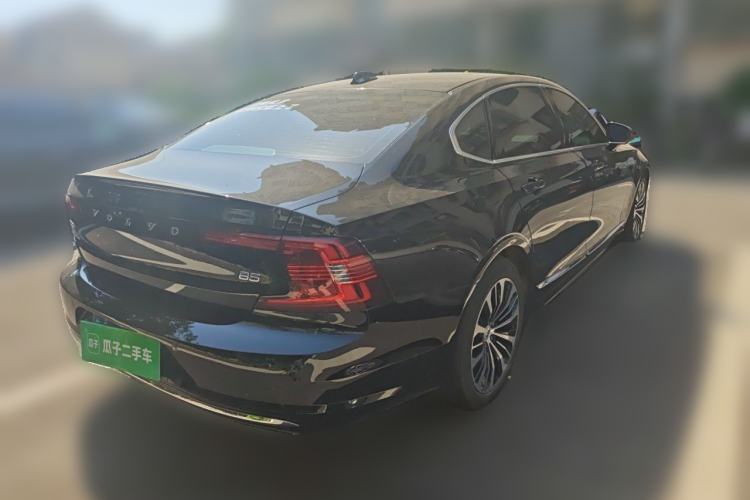 Used Volvo S90 2025 B5 Zhiyi Luxury Edition Rear Right 45 Deg