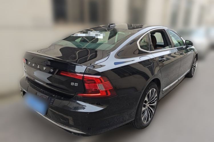 Used Volvo S90 2025 B5 Zhiyi Luxury Edition Rear Right 45 Deg