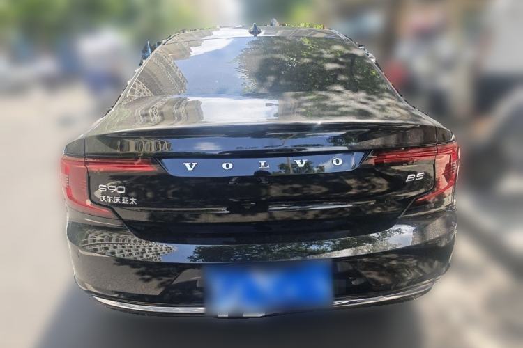 Used Volvo S90 2025 B5 Zhiyuan Luxury Edition Rear