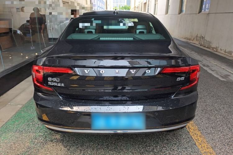 Used Volvo S90 2025 B5 Zhiyi Luxury Edition Rear