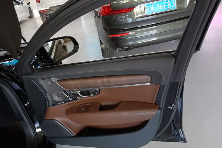 Used Volvo S90 2025 B5 Zhiya Luxury Edition Right Front Door Interior