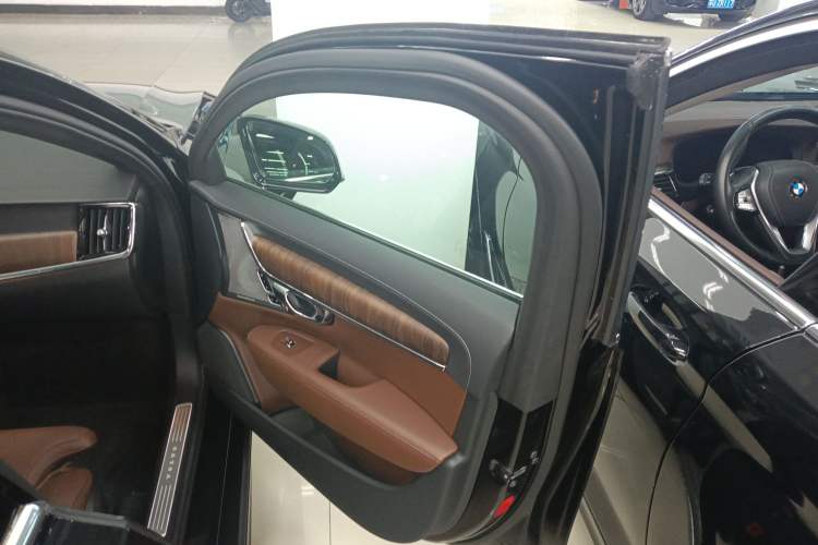 Used Volvo S90 2025 B5 Zhiya Luxury Edition Right Front Door Interior