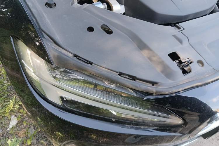 Used Volvo S90 2025 B5 Zhiyi Luxury Edition Right Front Headlight