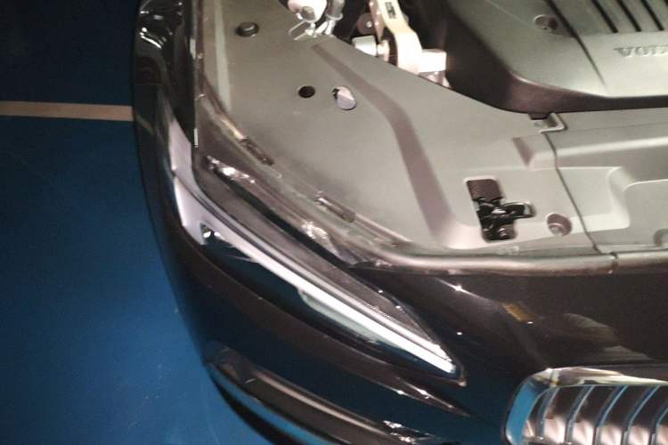 Used Volvo S90 2025 B5 Zhiyuan Luxury Edition Right Front Headlight