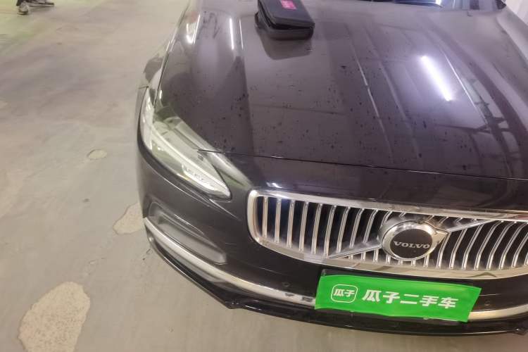 Used Volvo S90 2025 B5 Zhiyuan Luxury Edition Right Front Headlight